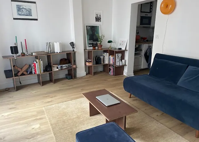 Apartment Belleville Paris